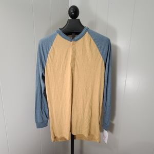 LuLaRoe Unisex Henley Mark Shirt Medium